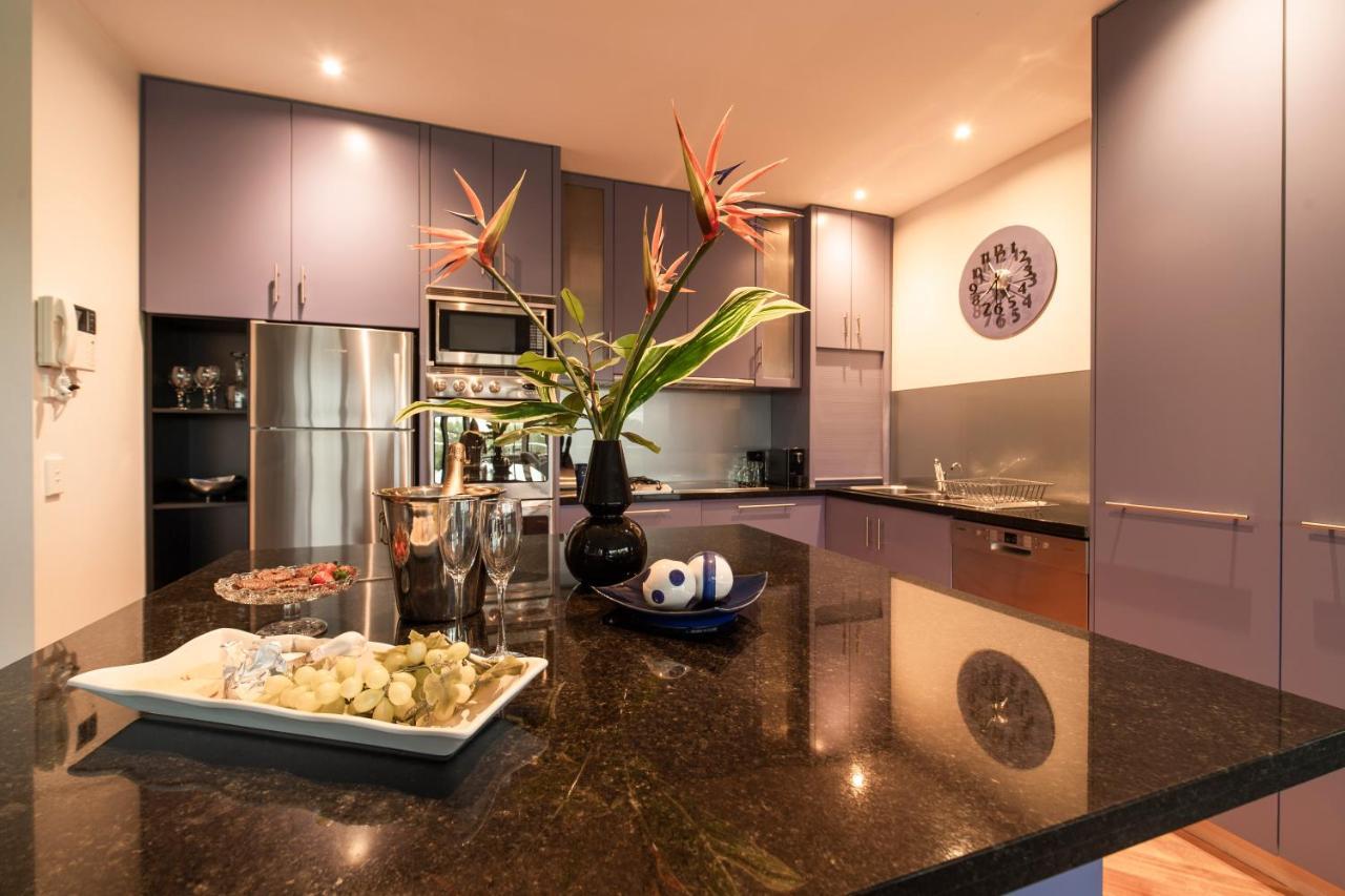 Hilltop Apartments Phillip Island (Adults Only) Cowes Exterior photo